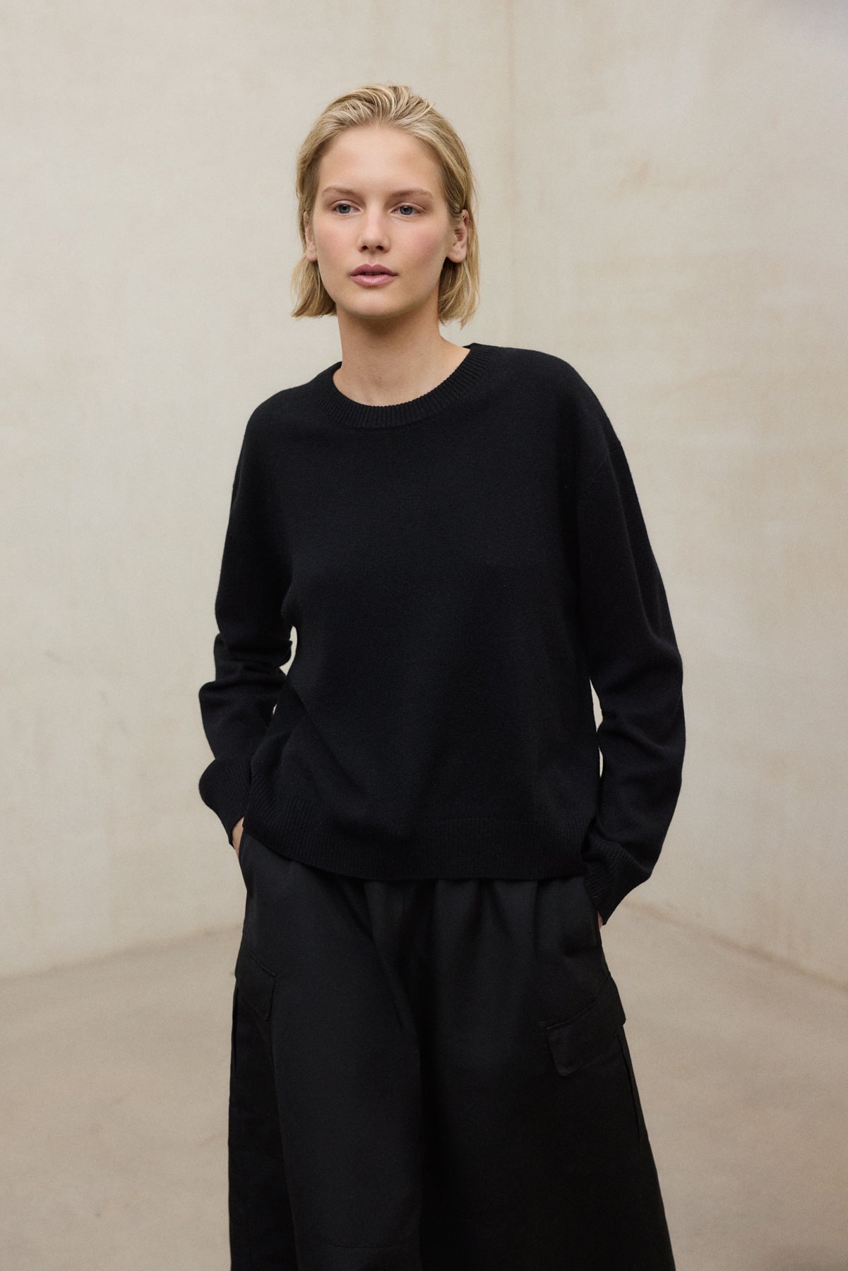 Black סוודר לנשים Cosmos ECOALF