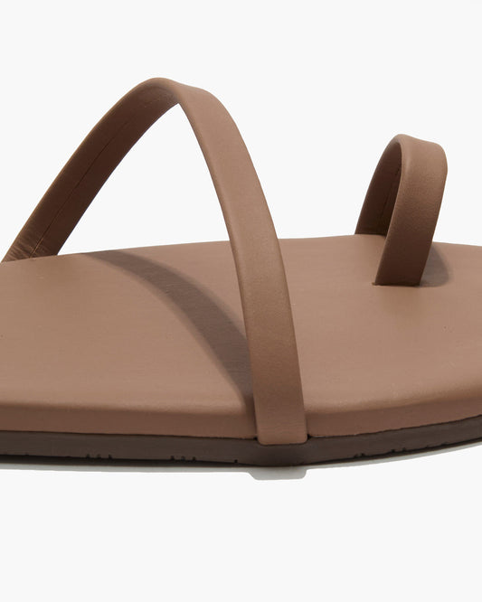 White Smoke סנדלים לנשים Mia Napa TKEES