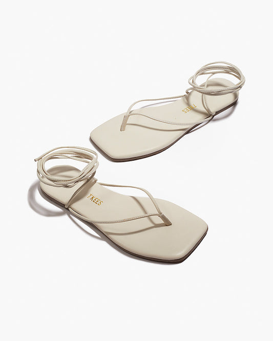 White Smoke סנדלי אצבע לנשים Square Toe Lilu TKEES