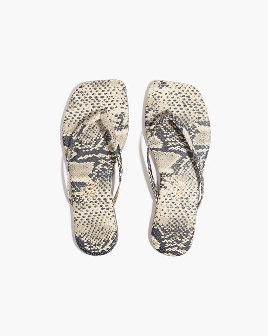 White Smoke כפכפי אצבע בפרינט מנוחש Square Toe Exotics TKEES