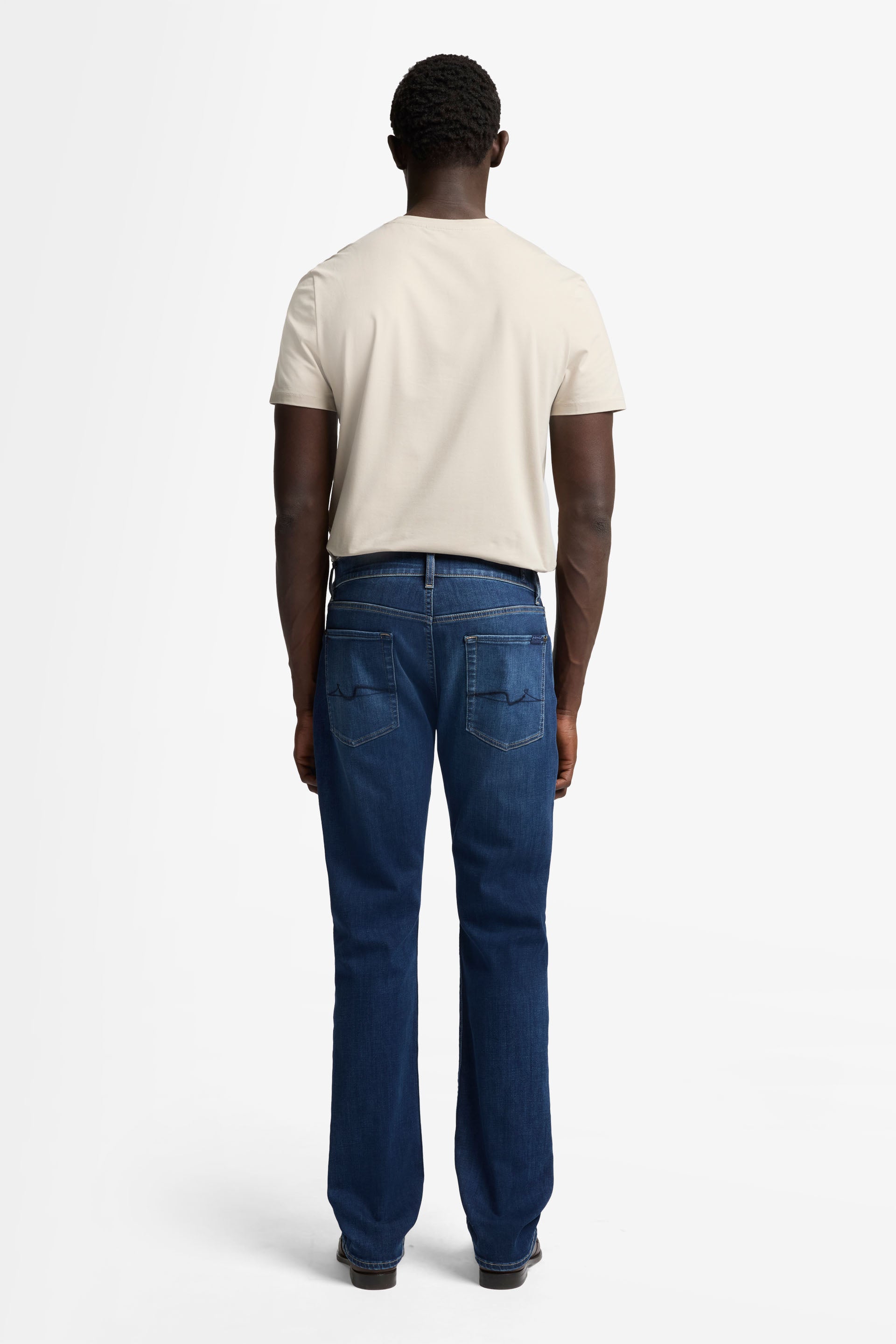 White Smoke ג׳ינס ארוך לגברים The Straight – Straight Leg SEVEN FOR ALL MANKIND