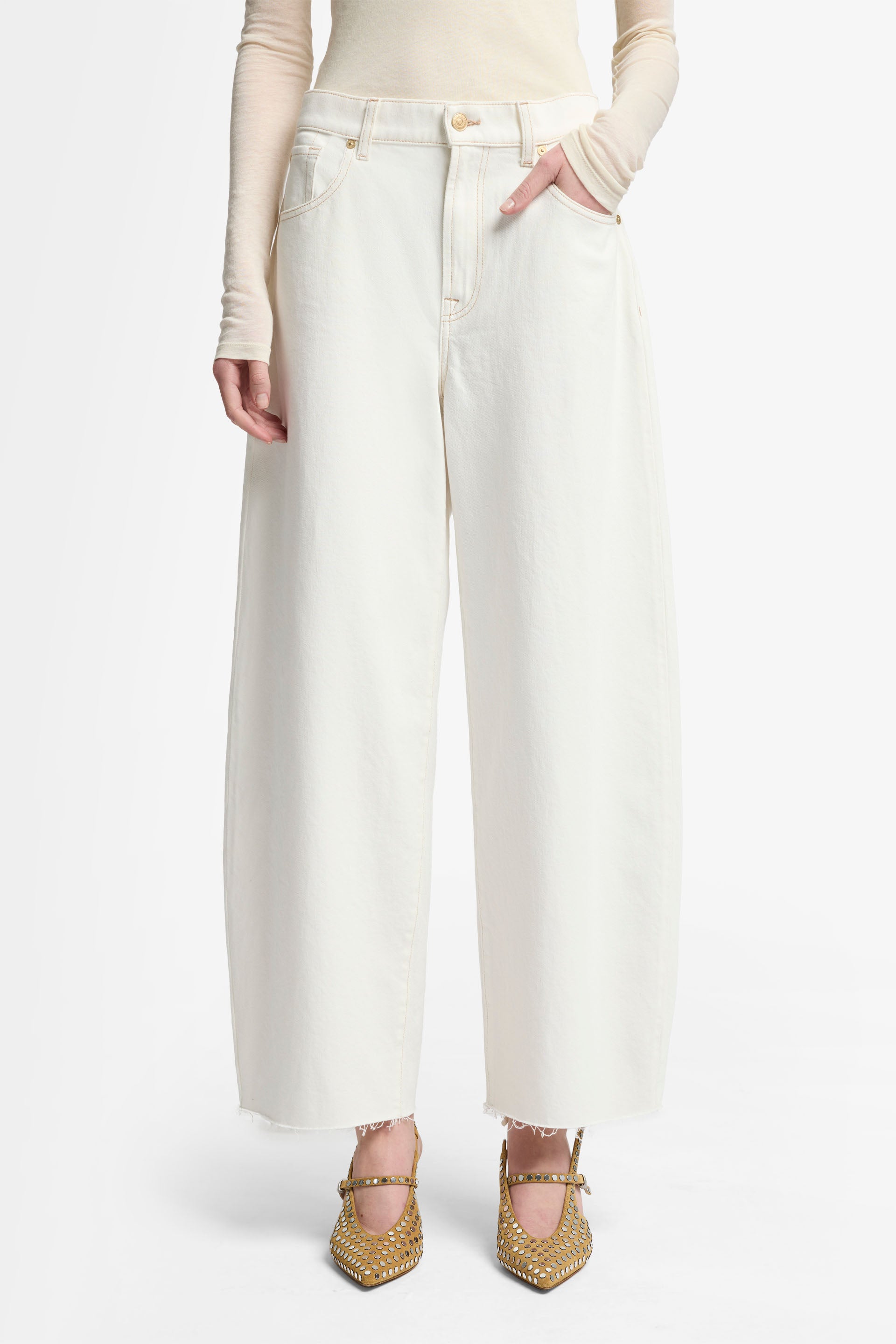 Beige ג'ינס ארוך לנשים Bonnie – Barrel Leg SEVEN FOR ALL MANKIND