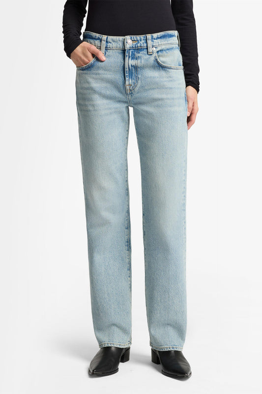 White Smoke ג'ינס ארוך לנשים Calie – Straight Leg SEVEN FOR ALL MANKIND