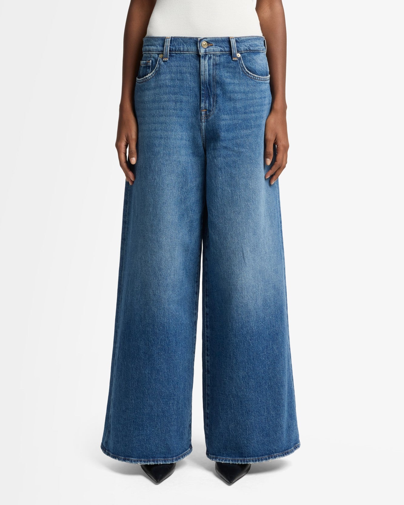 White Smoke ג'ינס ארוך לנשים Marie – Wide Leg SEVEN FOR ALL MANKIND