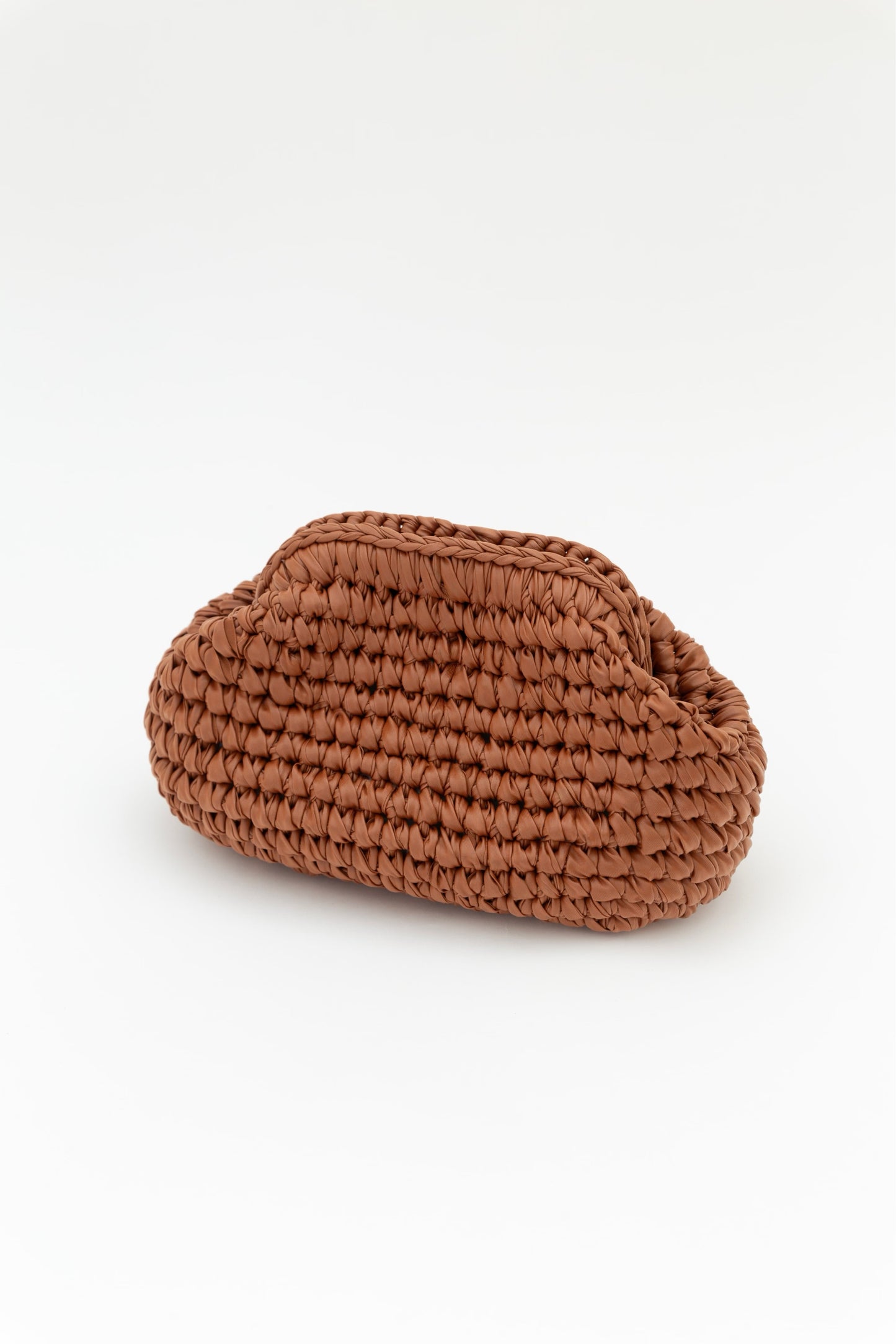 White Smoke קלאץ' סרוג Cherry NOAM HAZAN