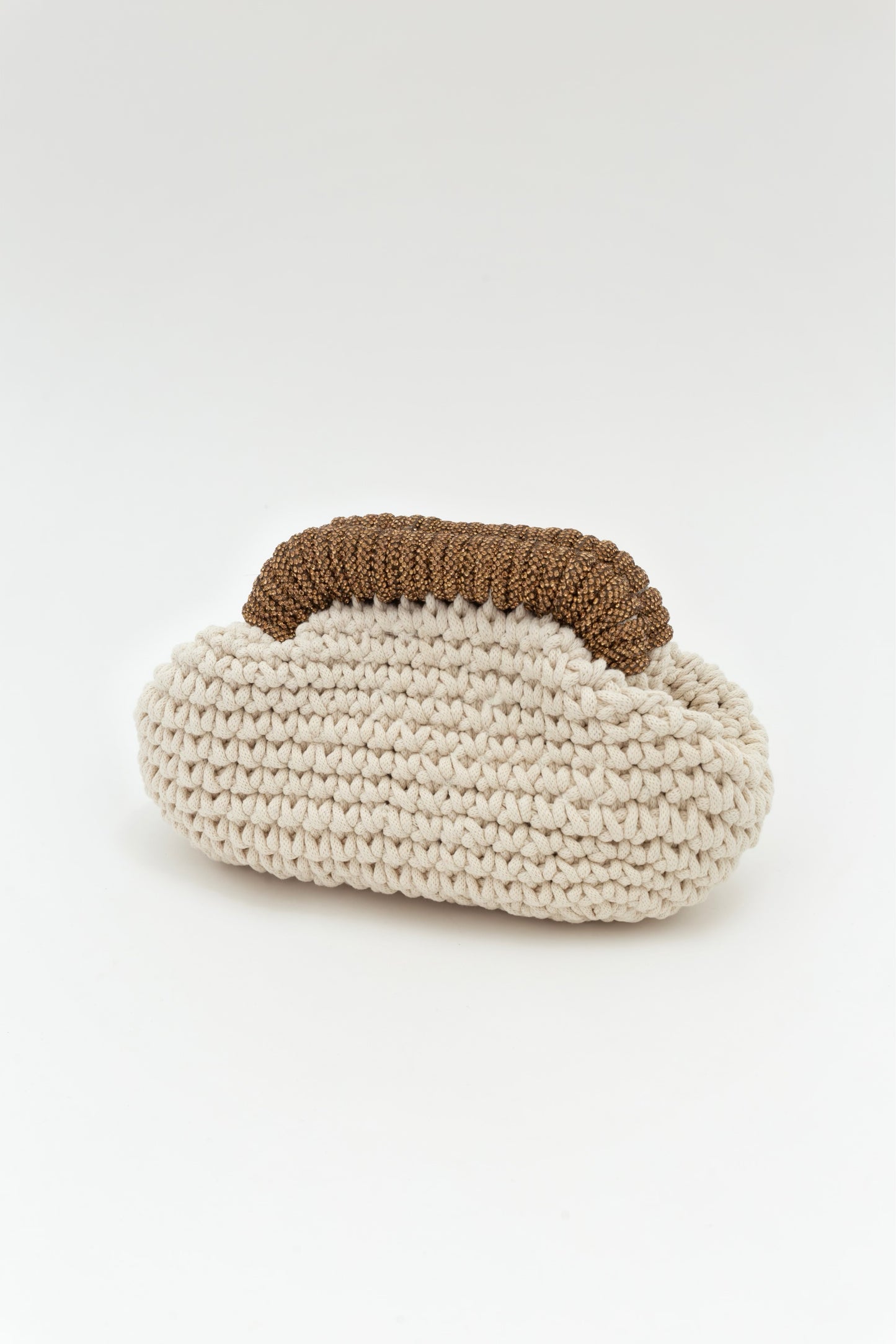 Beige קלאץ' סרוג Desor NOAM HAZAN