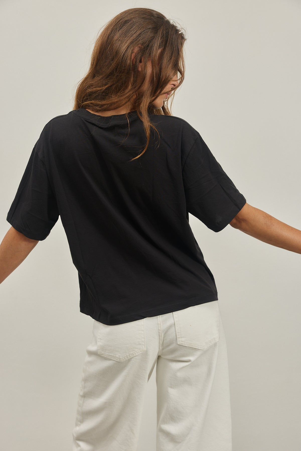 Gray THE KIND T-SHIRT טי שירט קצרה EMILY