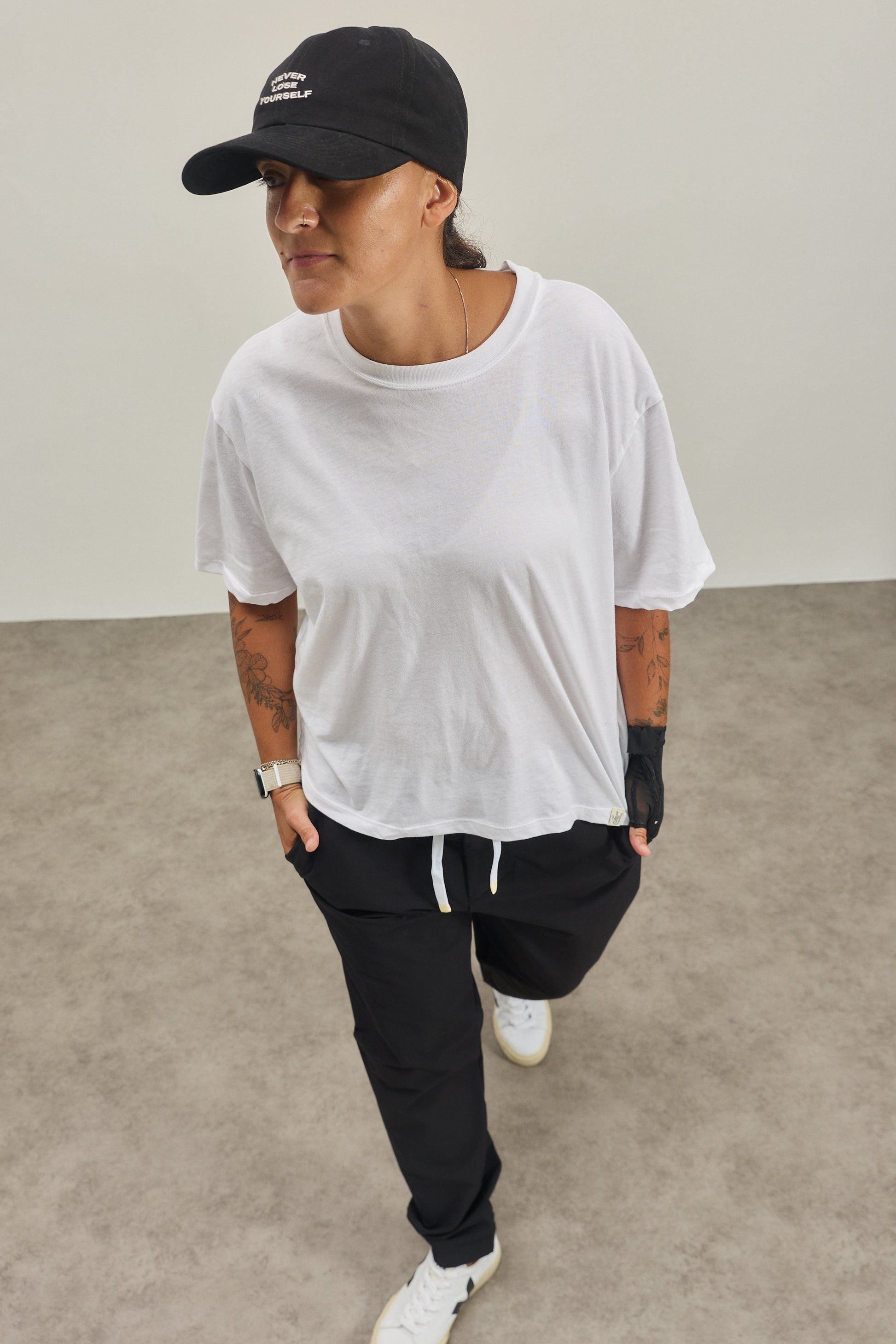 Rosy Brown THE KIND T-SHIRT טי שירט קצרה EMILY