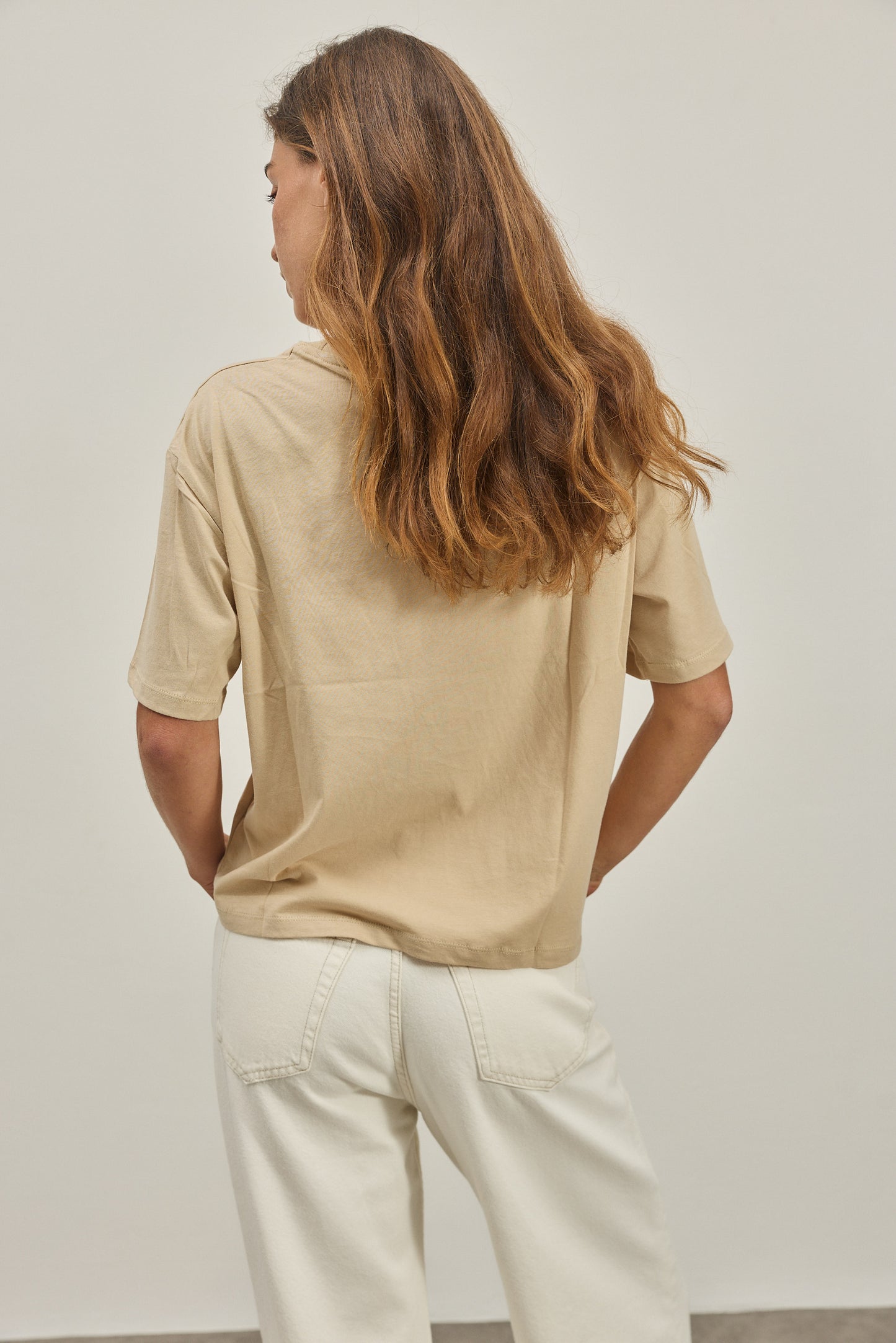 Gray THE KIND T-SHIRT טי שירט קצרה EMILY