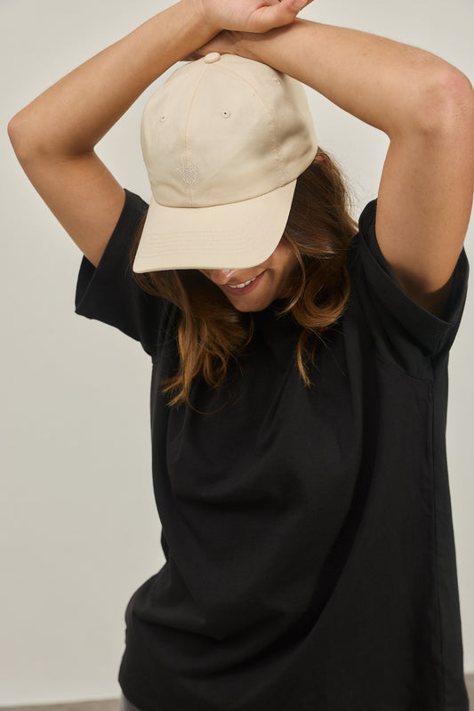 Black THE SIXTY FOUR CAP כובע מצחיה EMILY