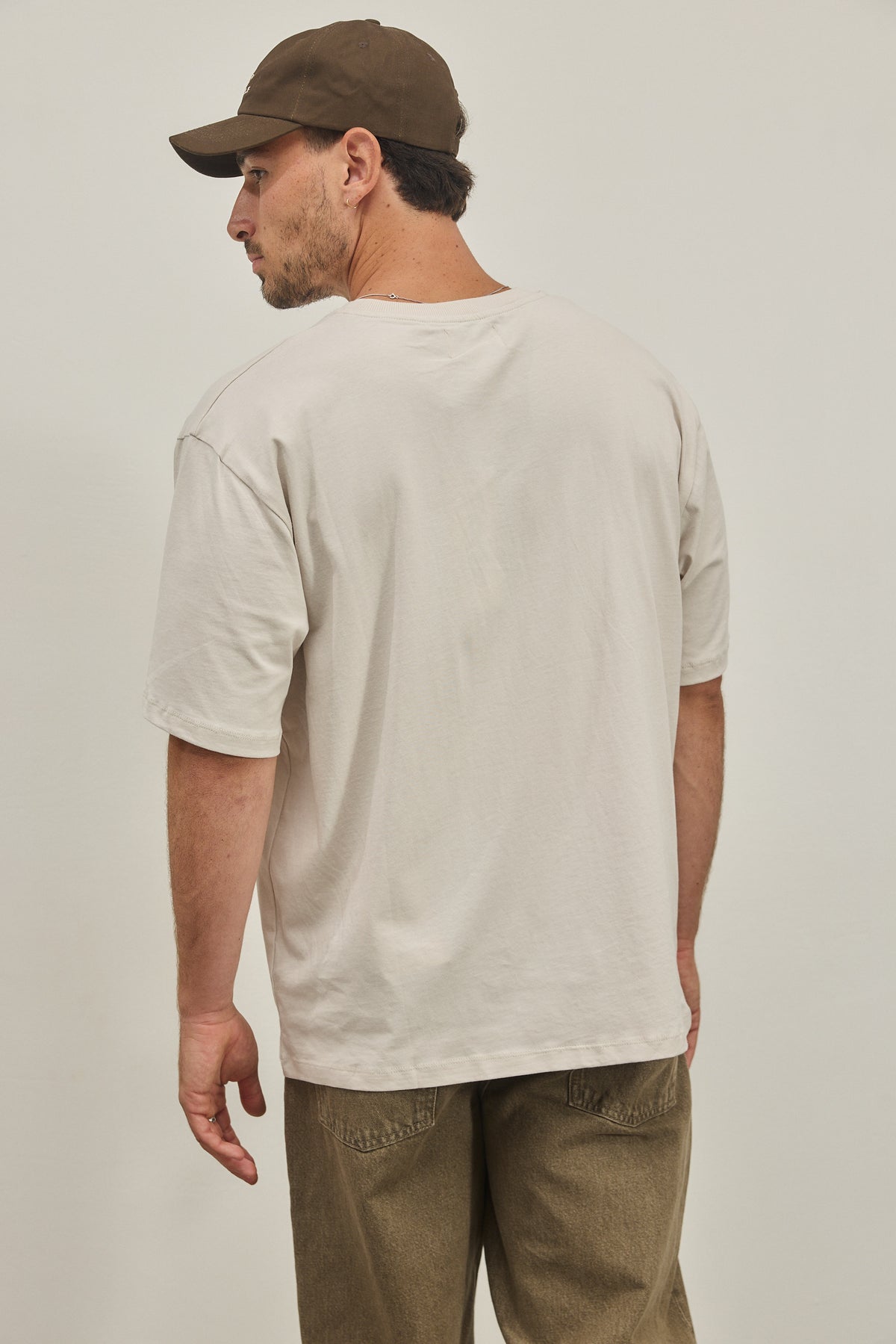 Gray THE STREGNTH T-SHIRT טי שירט קצרה EMILY
