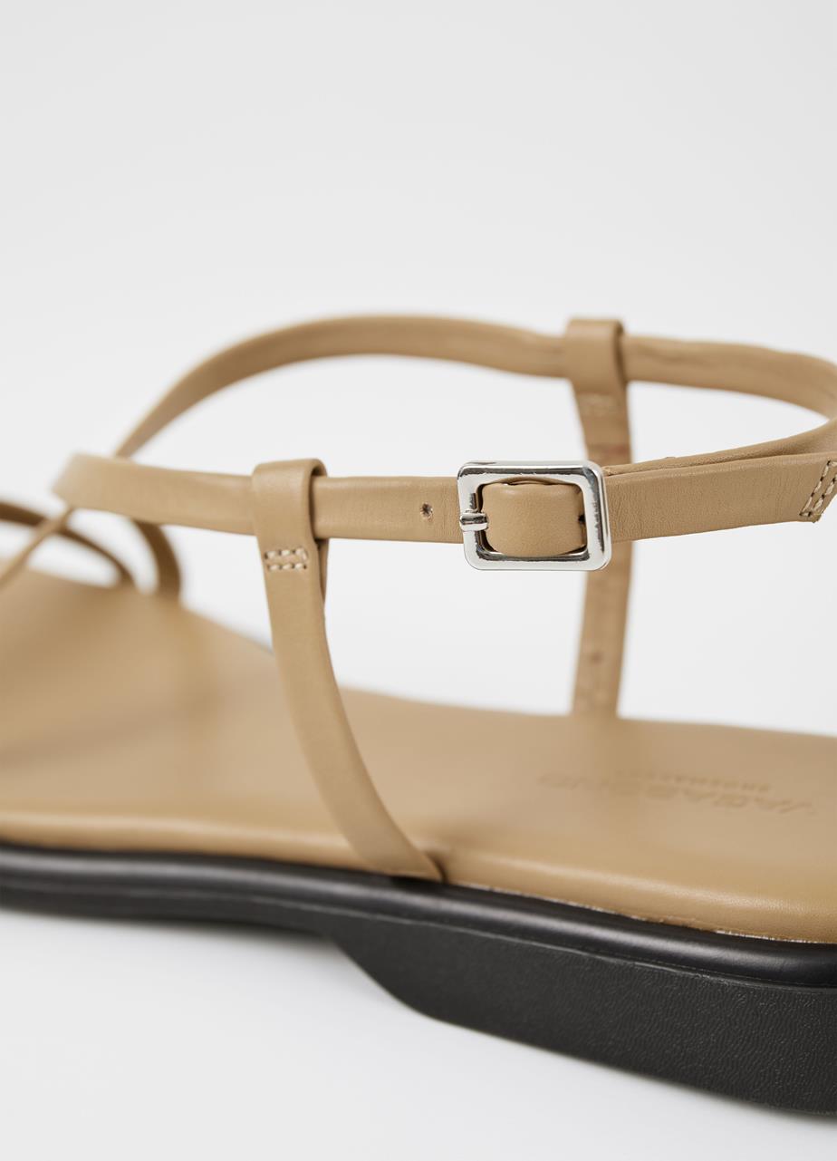 Antique White סנדלים עם רצועות מוצלבות לנשים Izzy VAGABOND