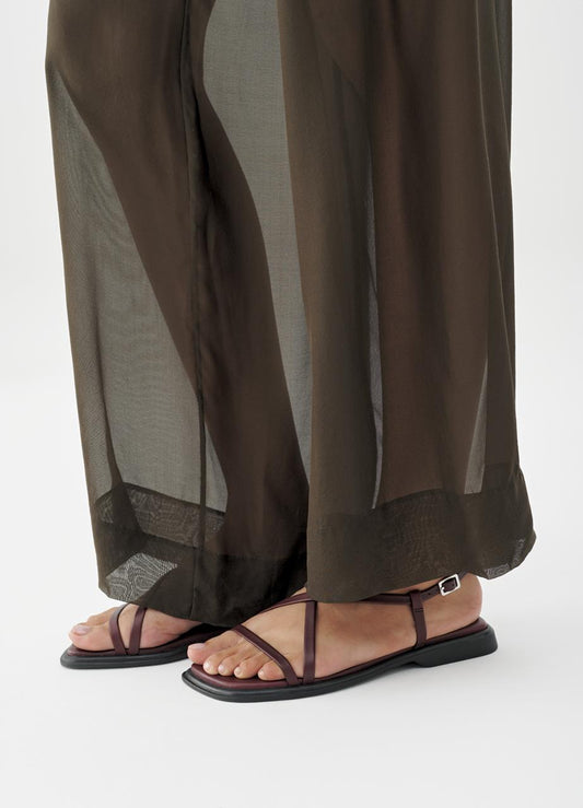 סנדלי רצועות לנשים Izzy