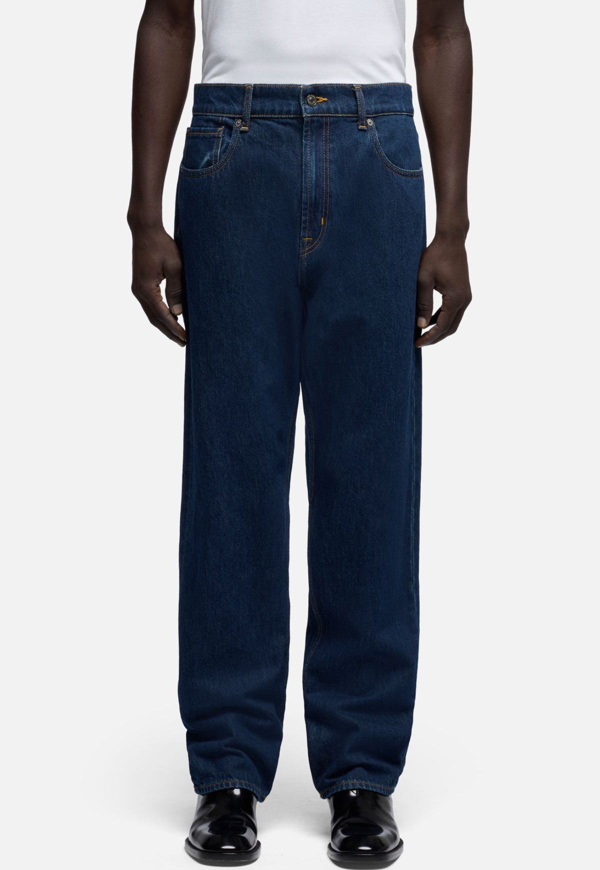 Black ג׳ינס ארוך לגברים Modern – Straight Fit SEVEN FOR ALL MANKIND
