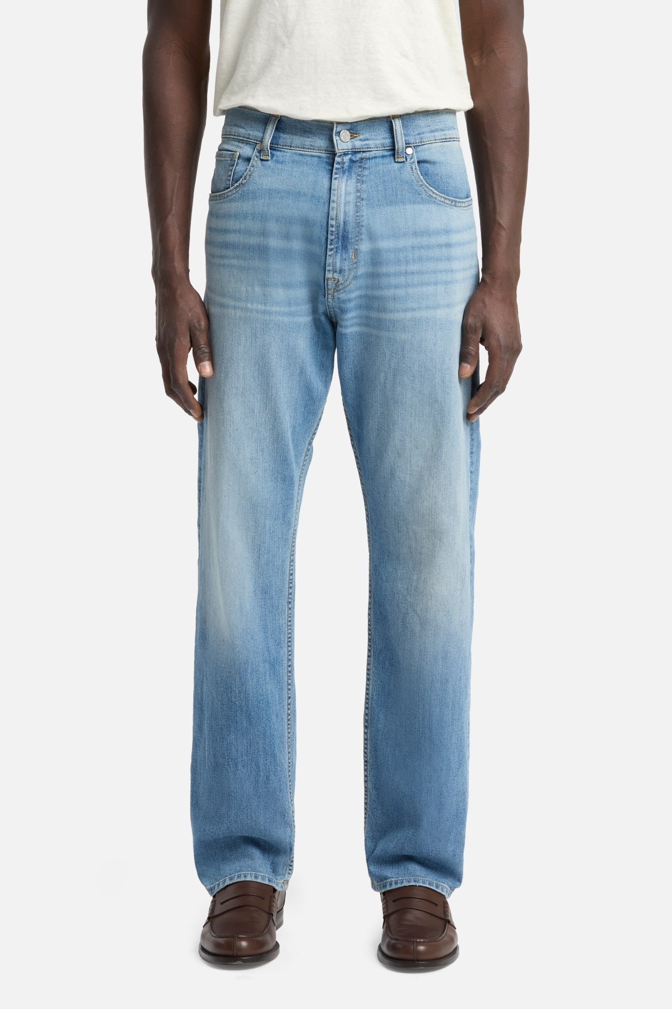 White Smoke ג׳ינס ארוך לגברים Modern Straight Formentera – Straight Fit SEVEN FOR ALL MANKIND