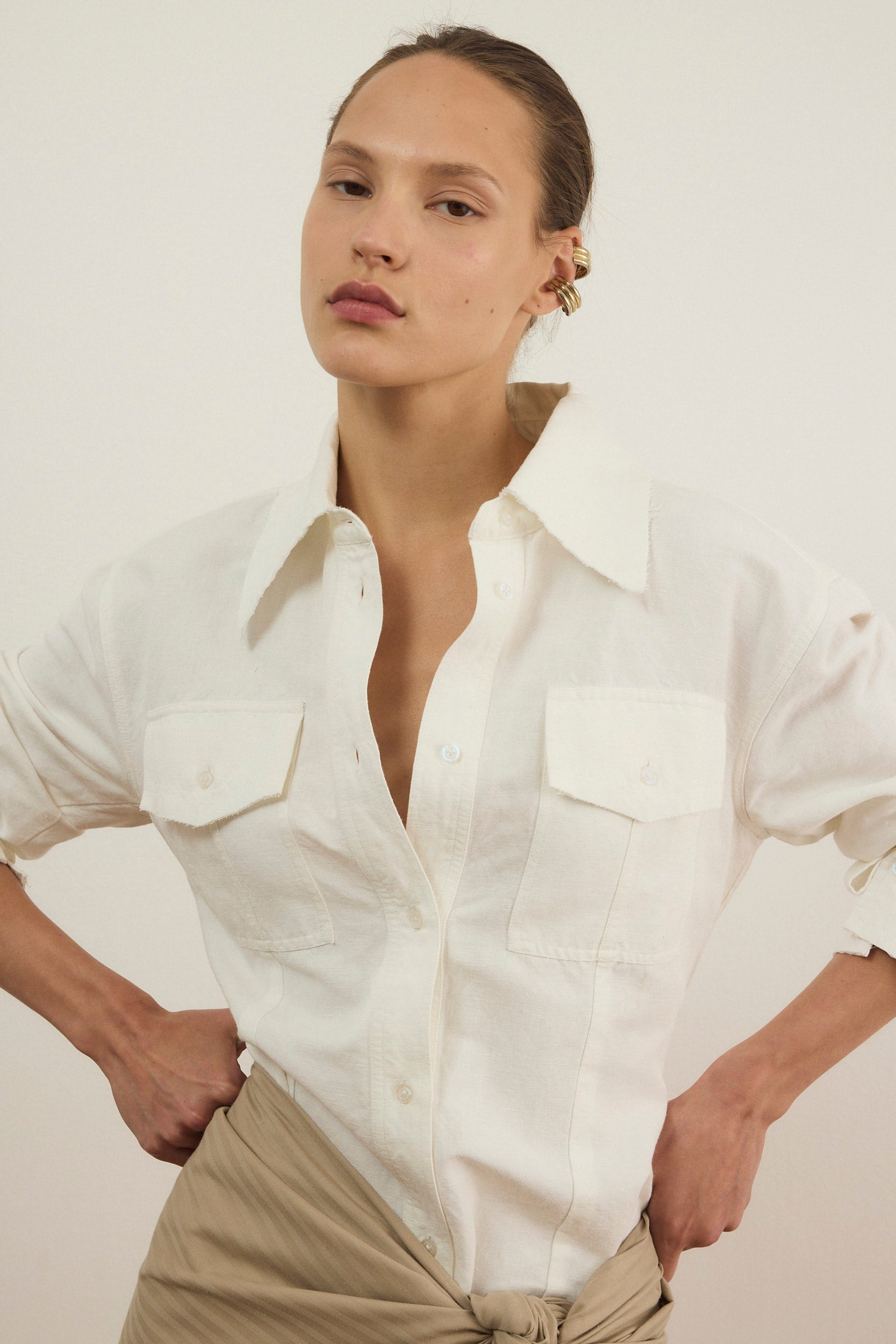 Light Gray חולצה מכופתרת ארוכה לנשים Linen PAPER