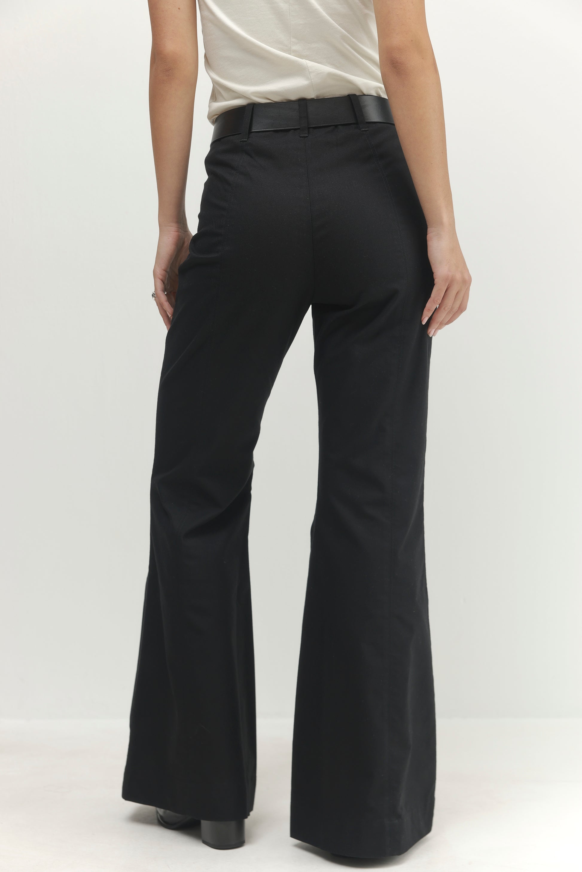 Light Gray מכנסיים ארוכים לנשים Oasis PAPER