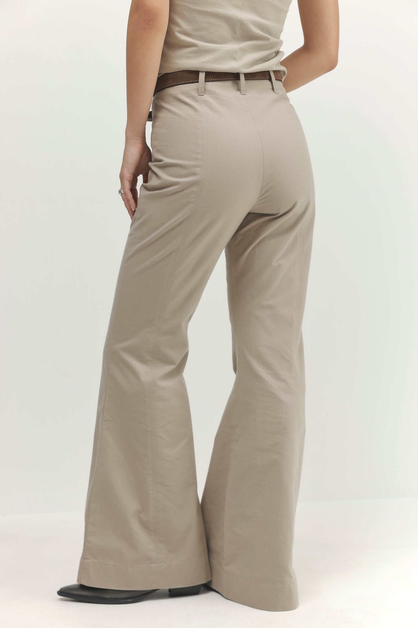 Light Gray מכנסיים ארוכים לנשים Oasis PAPER