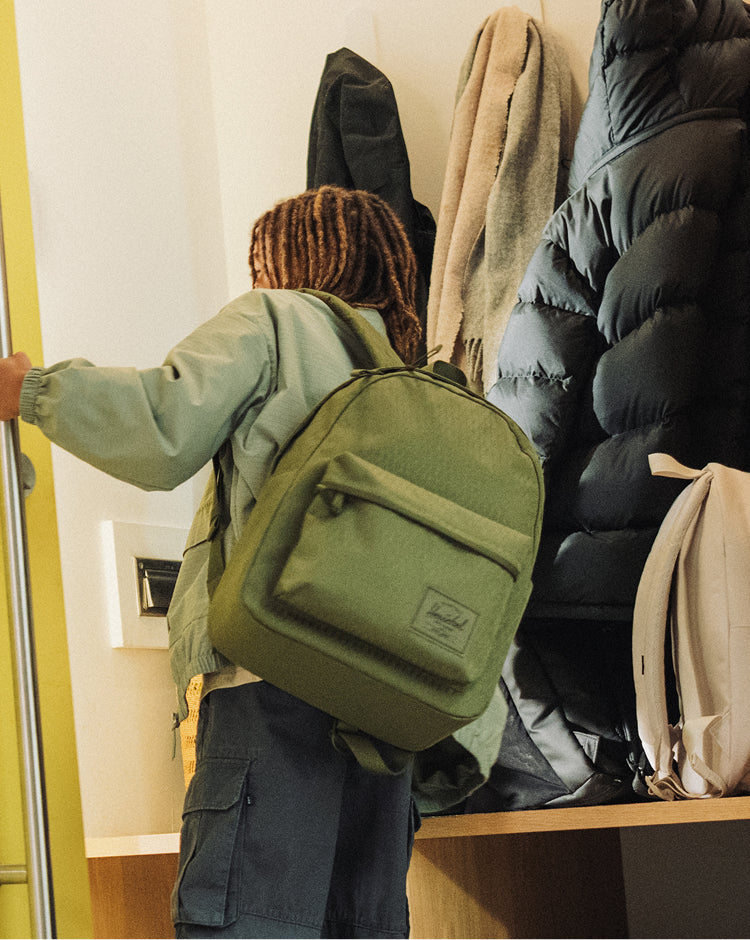 Light Gray HERSCHEL CLASSIC BACKPACK תיק גב HERSCHEL