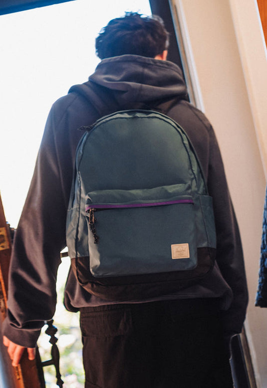 White Smoke HERSCHEL CLASSIC XL BACKPACK תיק גב HERSCHEL