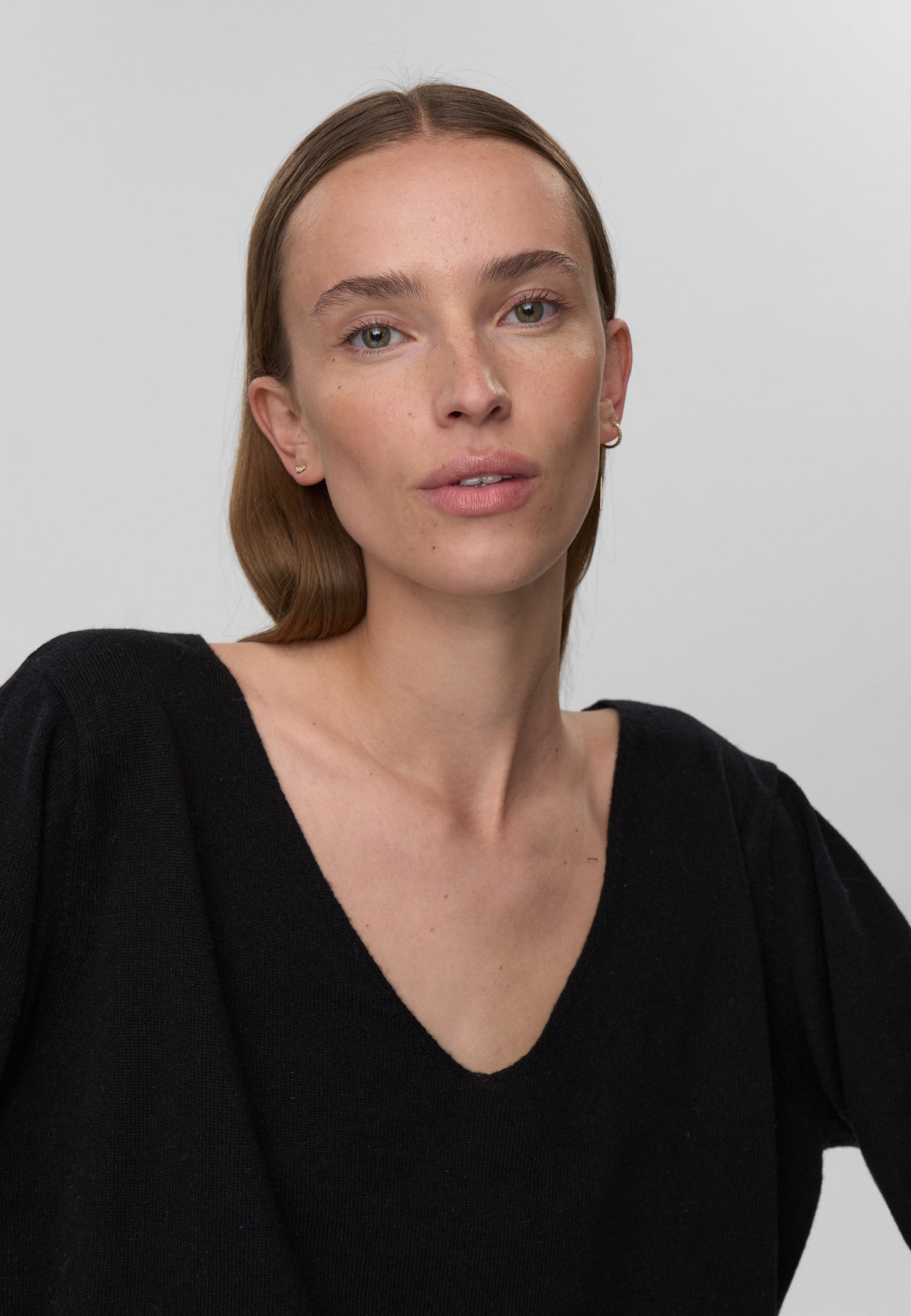 Black סוודר לנשים Codas MINIMUM