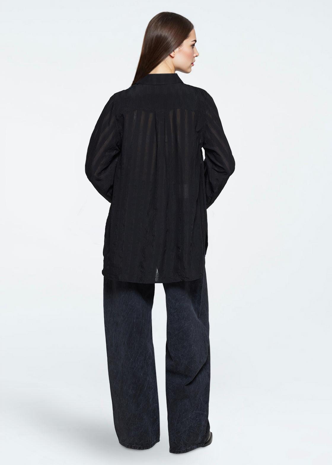 Black חולצה מכופתרת ארוכה לנשים Mya MINIMUM