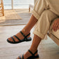 Dim Gray סנדלים לנשים Kira TOMS