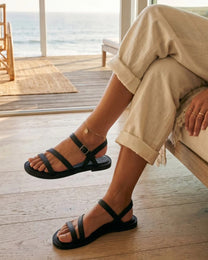 Dim Gray סנדלים לנשים Kira TOMS