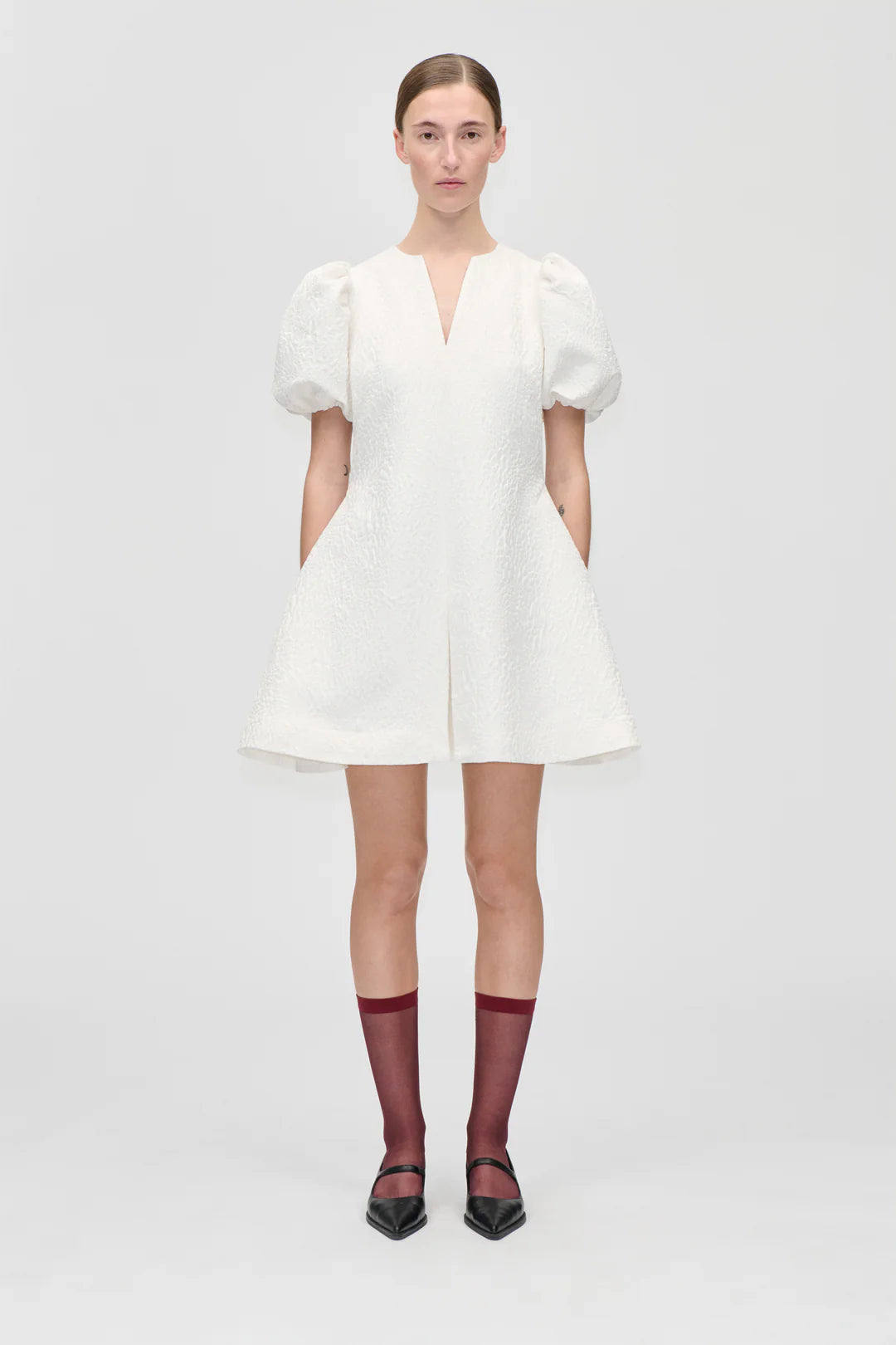 Lavender שמלת מיני לנשים Artist Flower Relief STINE GOYA