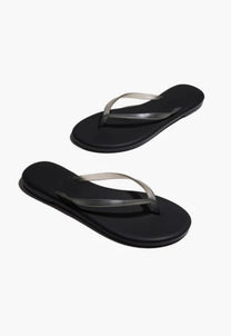 White Smoke כפכפי אצבע לנשים Aqua Sol TKEES