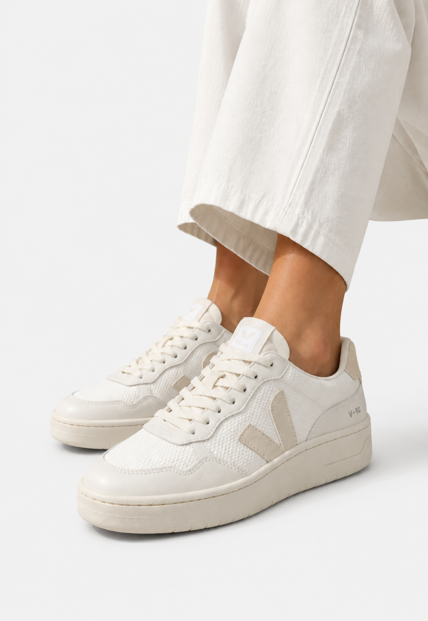 Lavender סניקרס לנשים Veja V-90 VEJA