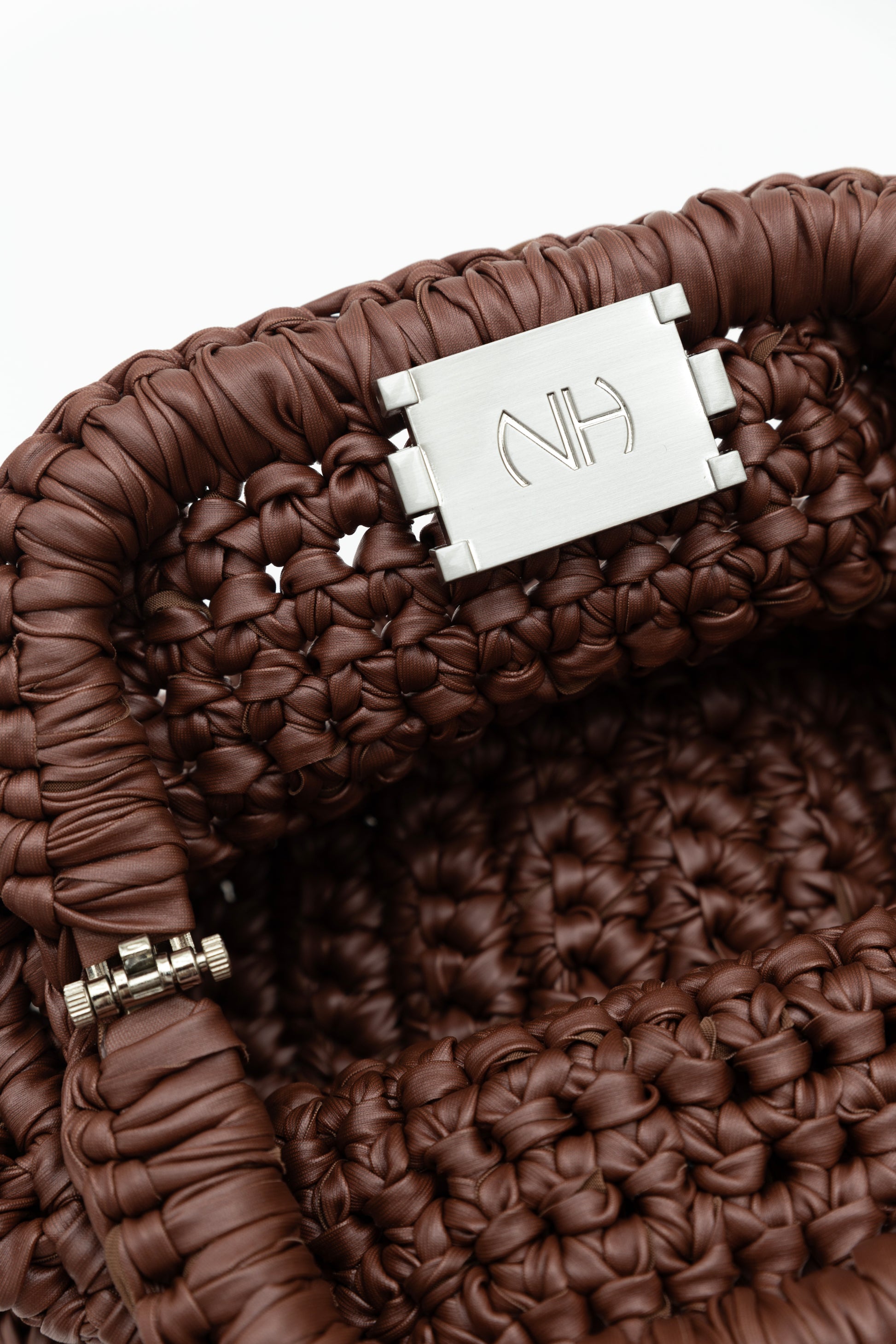 Black קלאץ' סרוג Cherry NOAM HAZAN