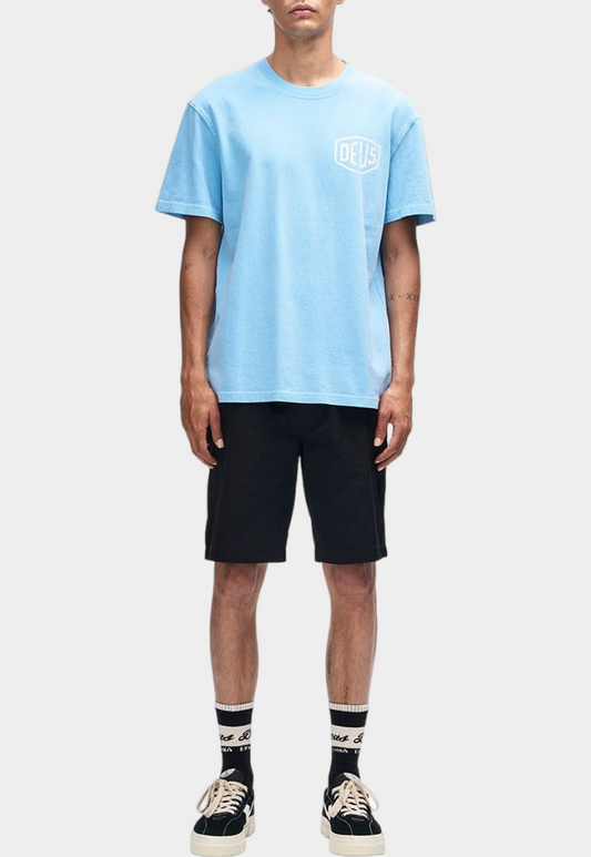 Lavender טי שירט קצרה לגברים Shield Garment Dyed Tee Bonnie Blue DEUS EX MACHINA