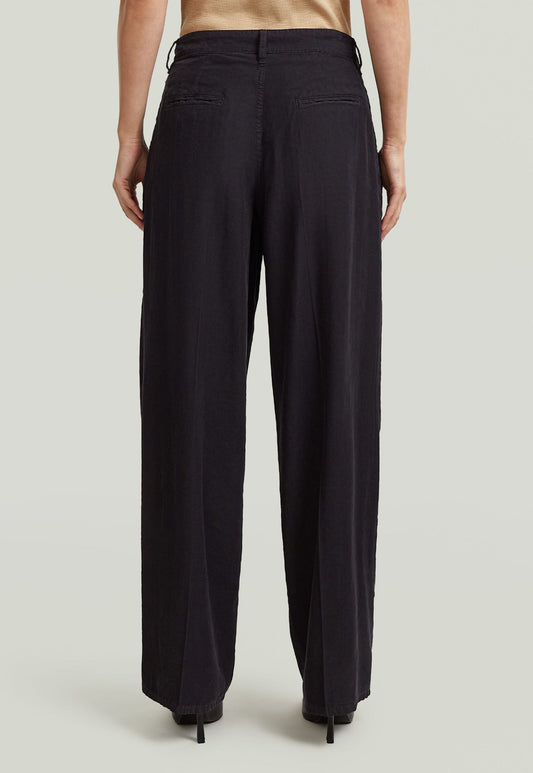 Black מכנסיים ארוכים לנשים Pleated Chino G STAR