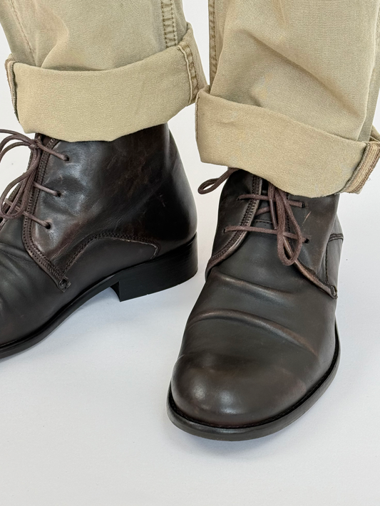 Gray מגפונים עם קפלים Watt FLY LONDON