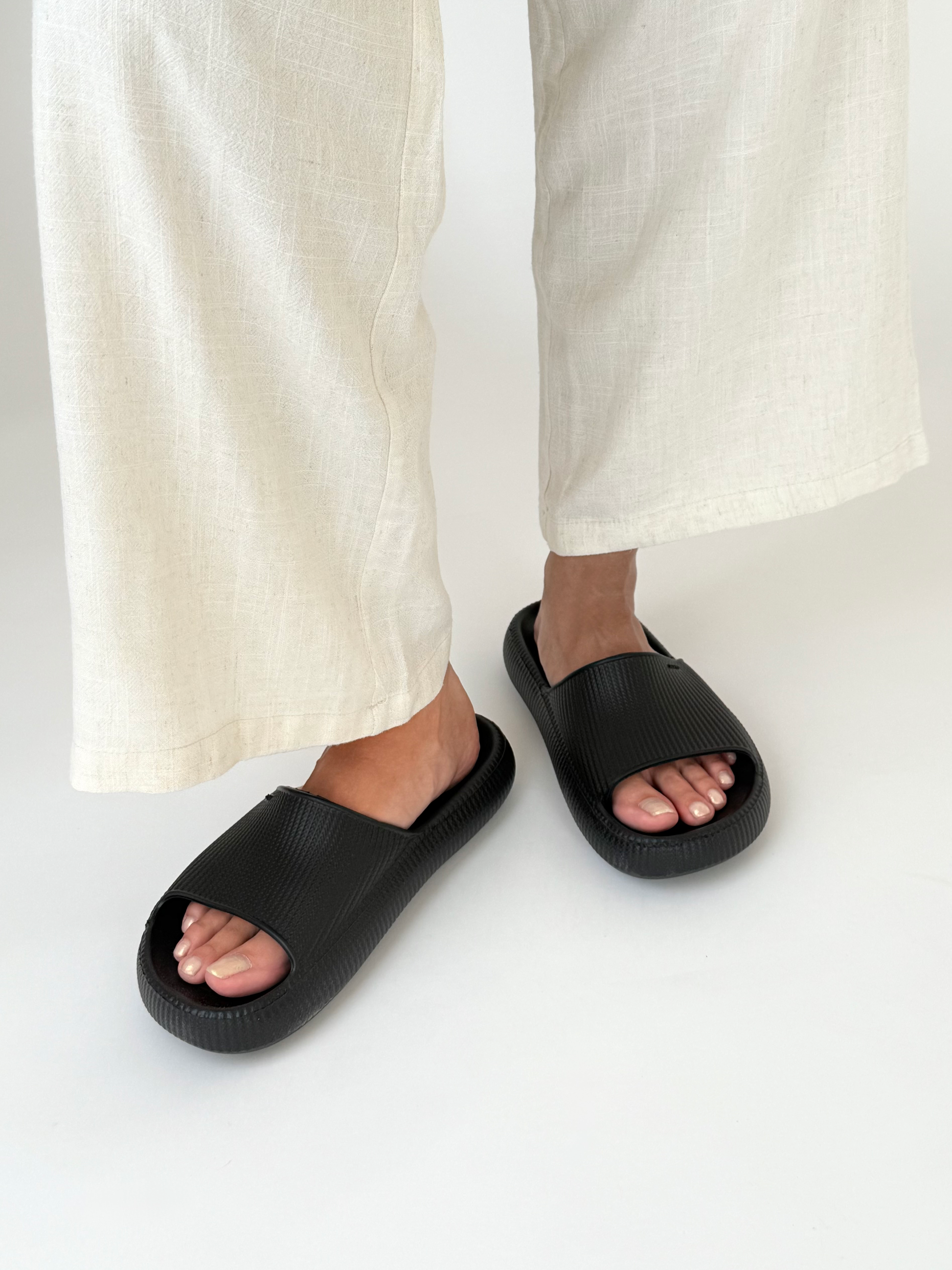 Light Gray כפכפי סלייד לנשים Leveza ZAXY