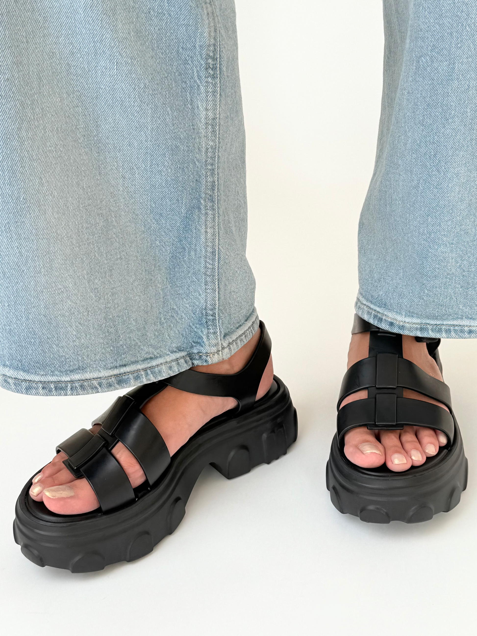 Light Gray סנדלי פלטפורמה לנשים MELISSA