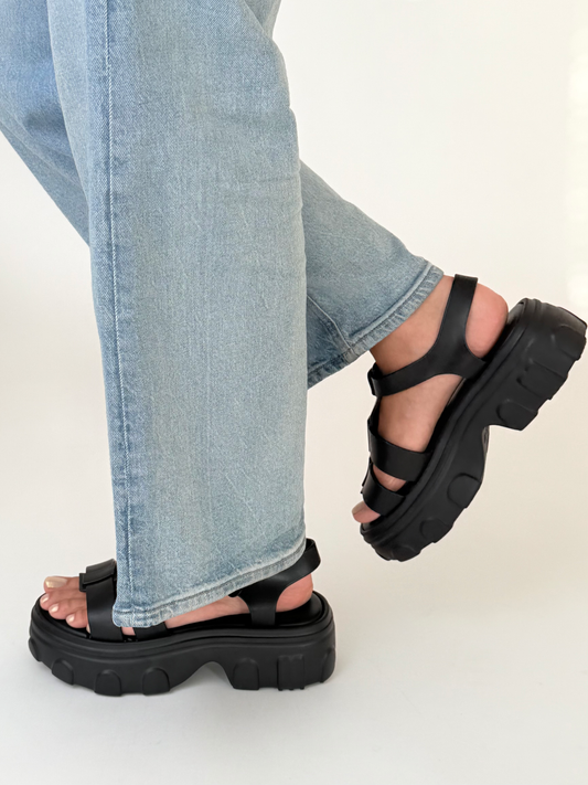 Light Gray סנדלי פלטפורמה לנשים MELISSA