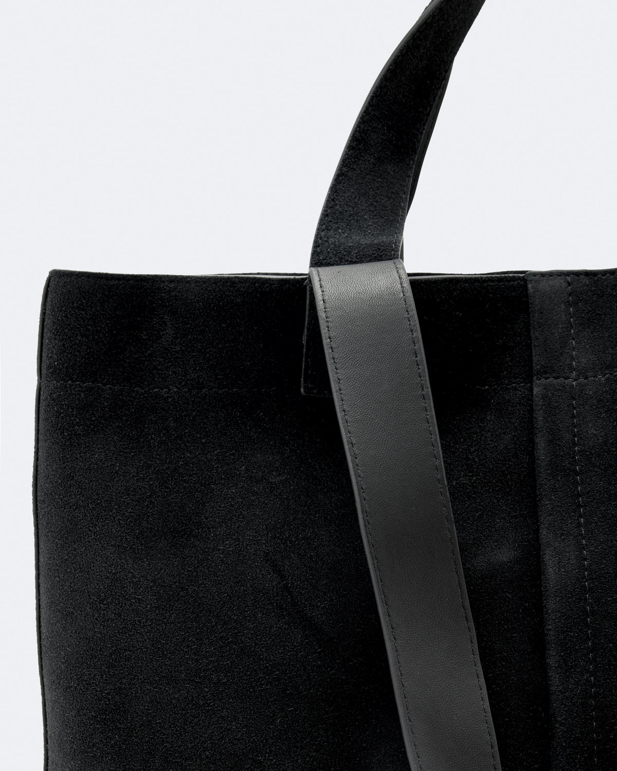 Black תיק צד מזמש לגברים Cassius ALLSAINTS