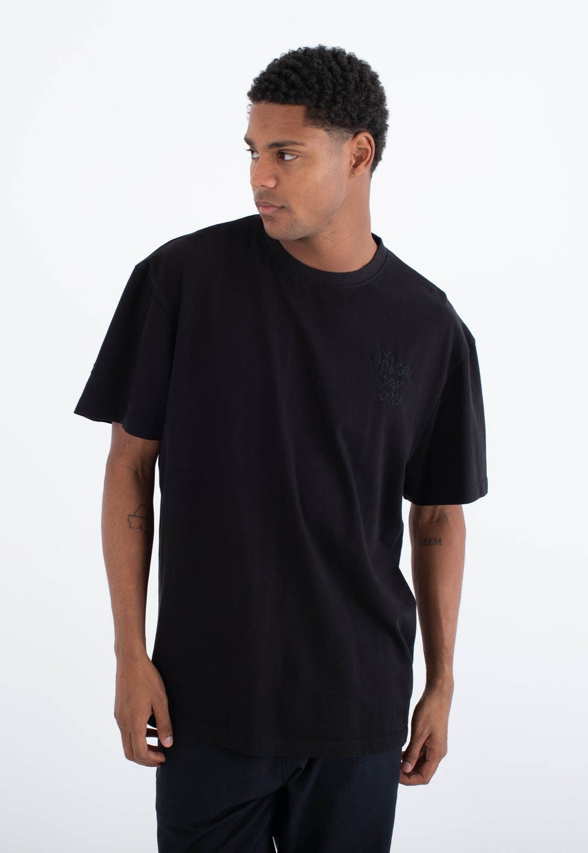 Black טי שירט קצרה 048 Smile יוניסקס HURLEY