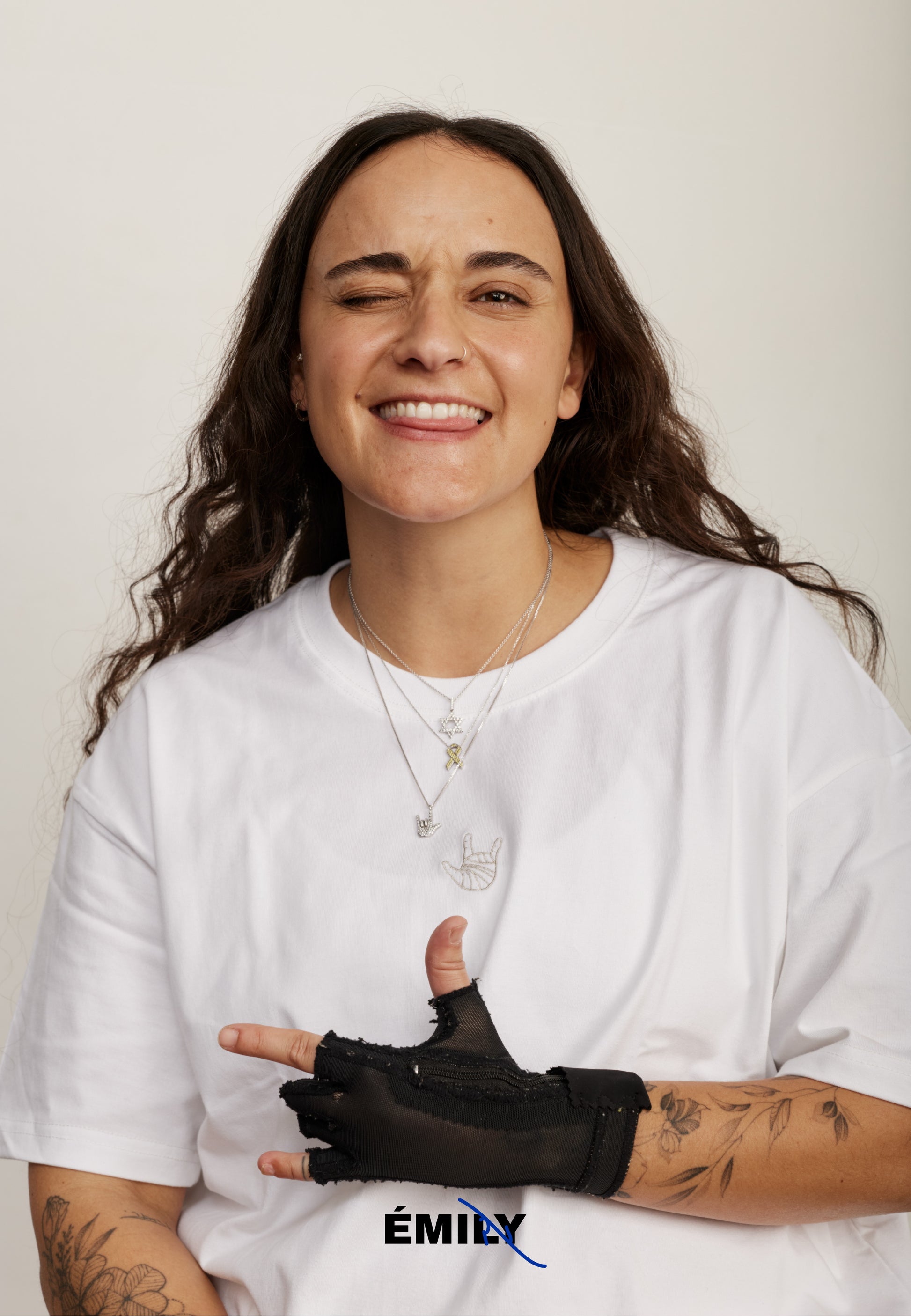 Light Gray טי שירט קצרה LOUDER by Emily EMILY