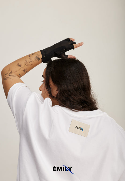 Light Gray טי שירט קצרה LOUDER by Emily EMILY