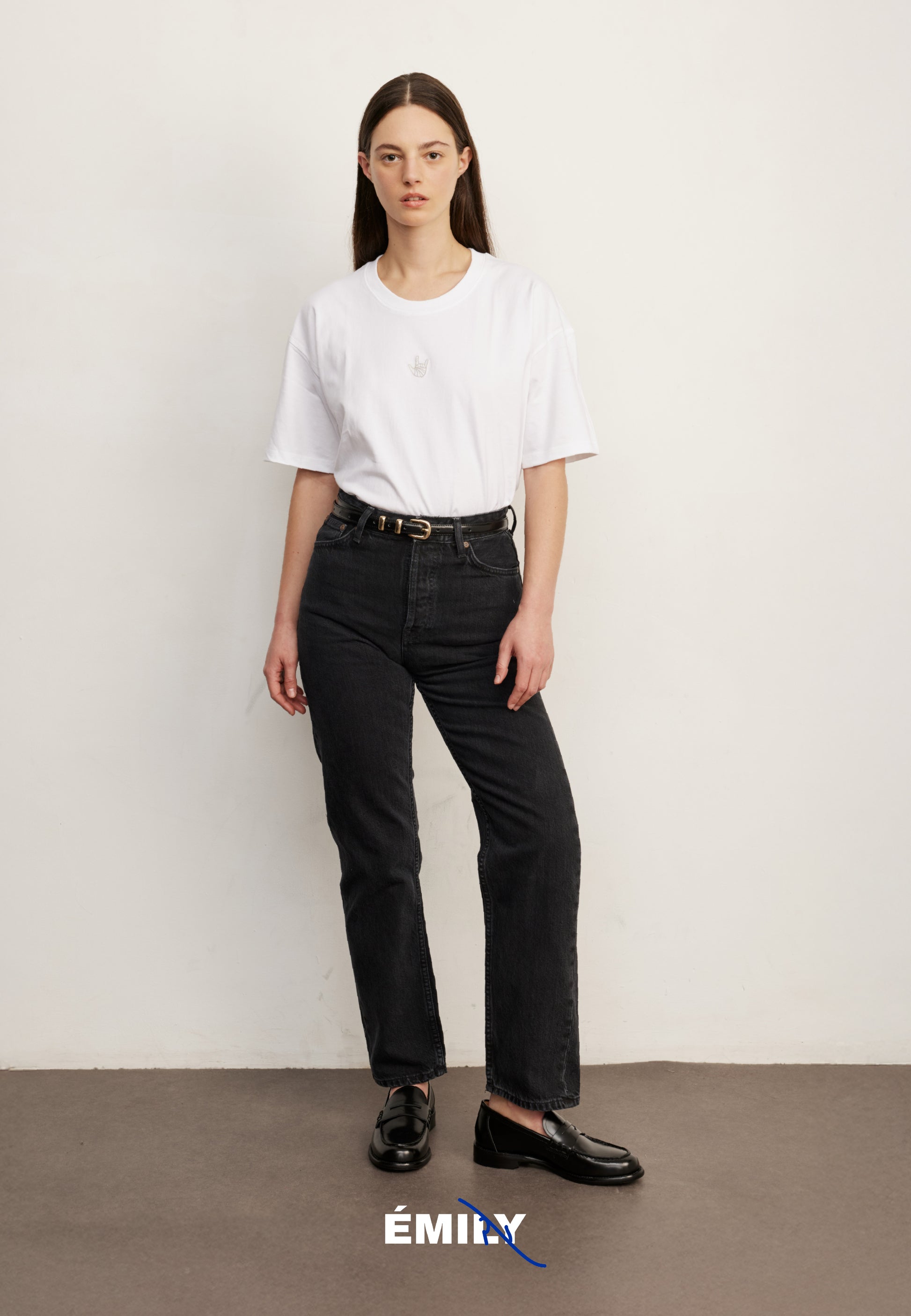 Antique White טי שירט קצרה LOUDER by Emily EMILY