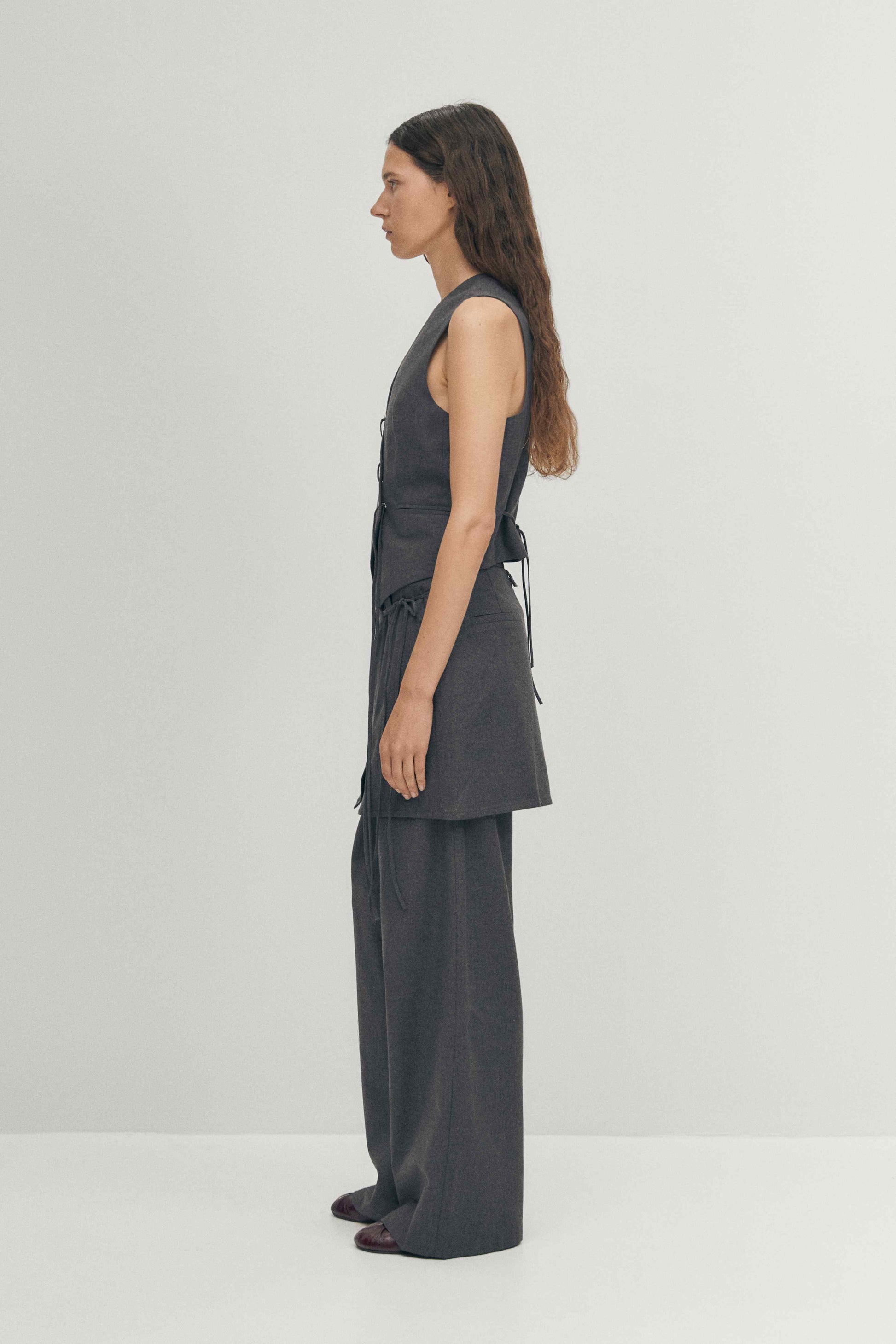 Light Gray ווסט לנשים Sabre ALOHAS