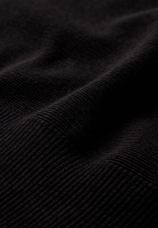 Black ROB REG JUMPER 3057 סוודר MINIMUM