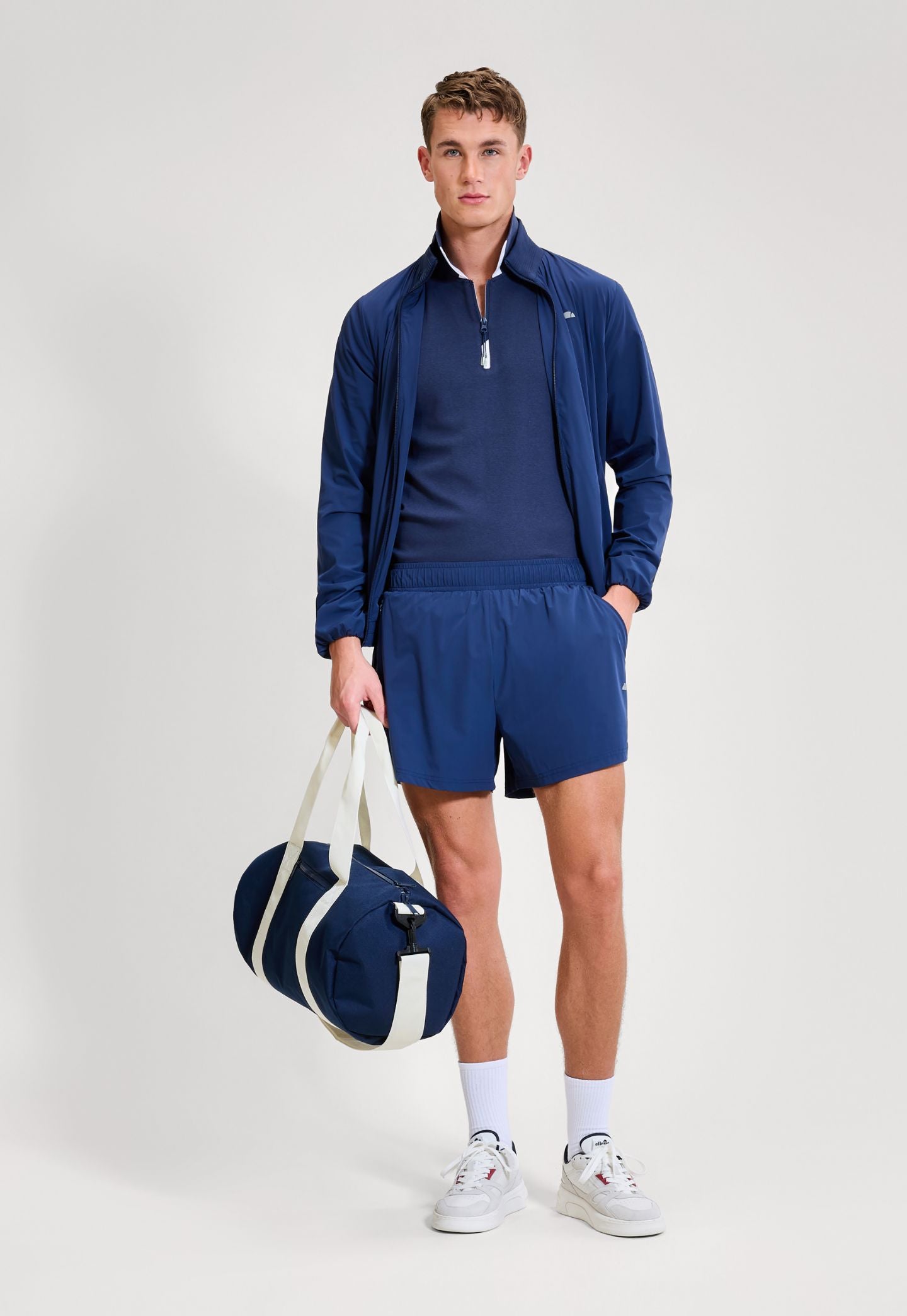 Light Gray מכנסיים קצרים לגברים Erudito ELLESSE‎