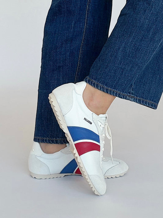 סניקרס לנשים Pallaracer Flame