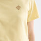 Tan טי שירט קצרה לנשים Regular Fit עם הדפס קטן בחזה SCOTCH & SODA
