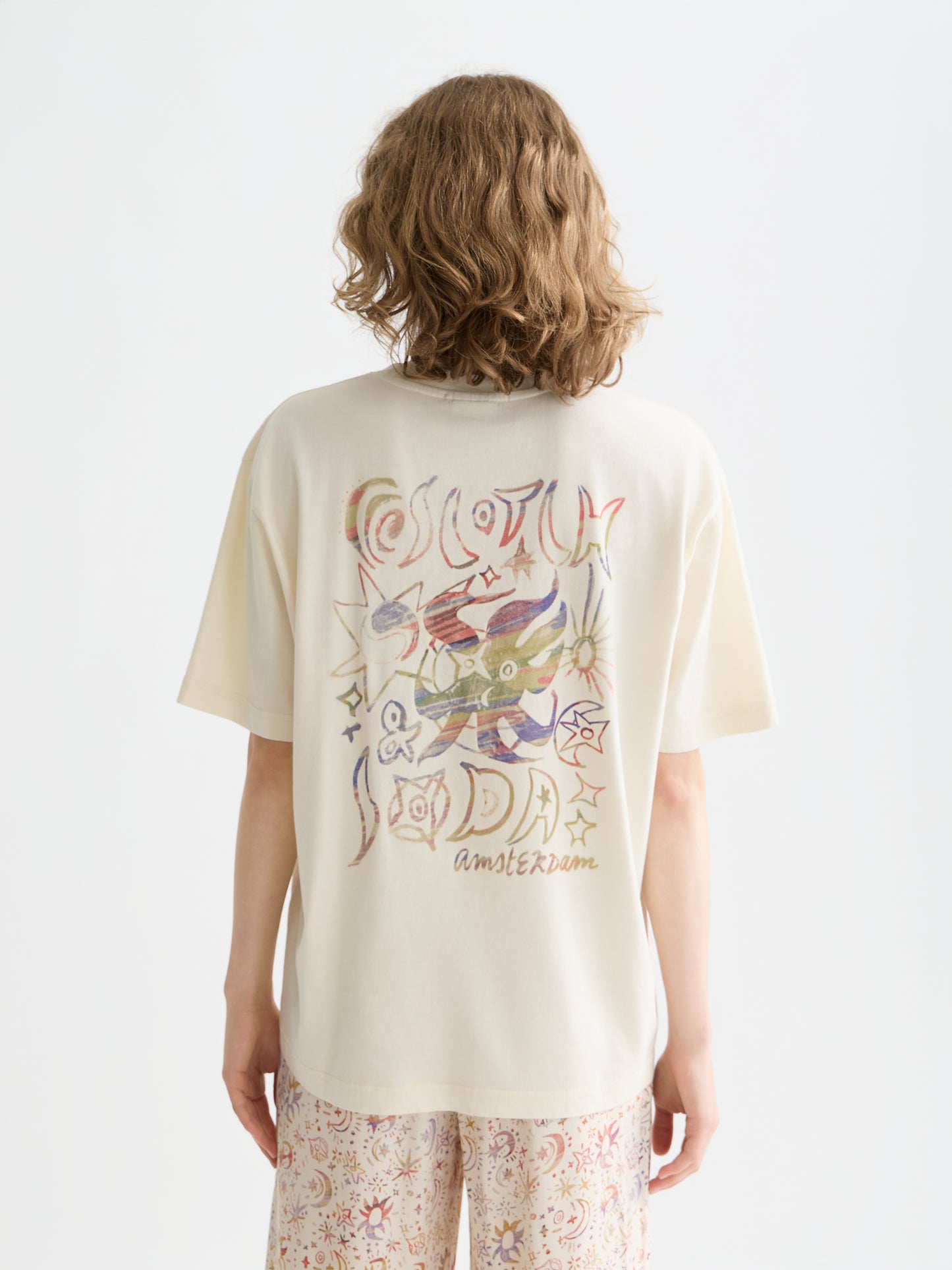 Misty Rose טי שירט קצרה לנשים Washed Artwork SCOTCH & SODA