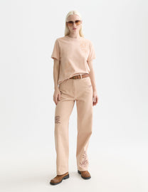 Misty Rose טי שירט קצרה לנשים T-Shirt With Flock Print SCOTCH & SODA